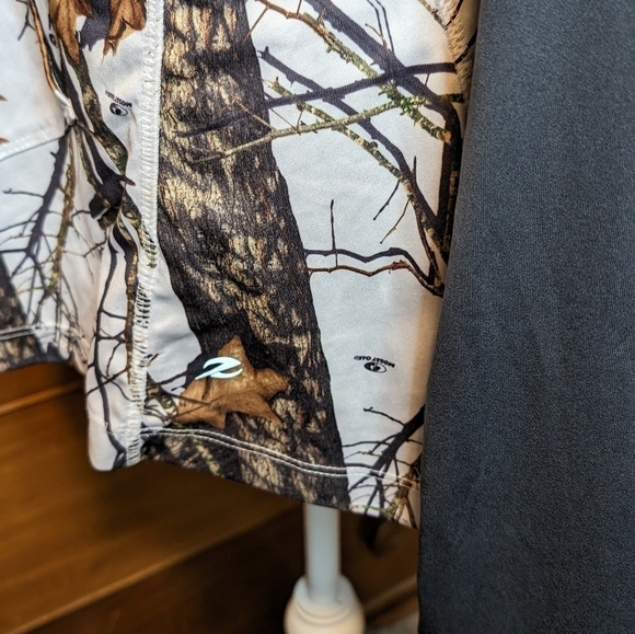 ENERGY ZONE Camo Lightweight Hunting Hoodie - Picture 7 of 11